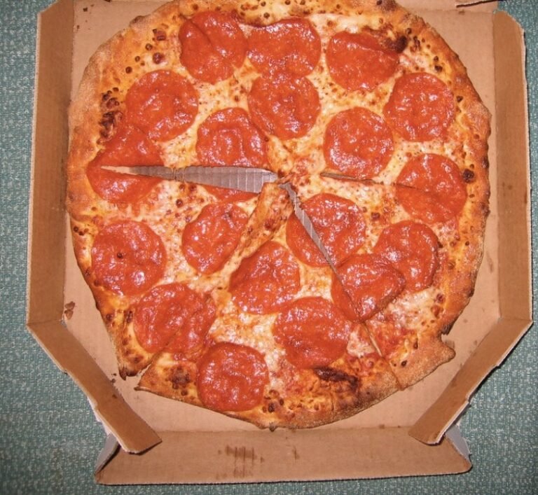 dominos large pizza
