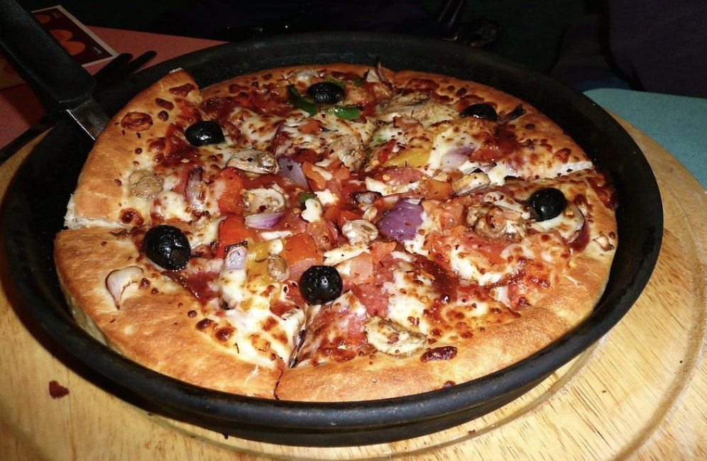 Different Types Of Pizza Crusts In Pizza Hut