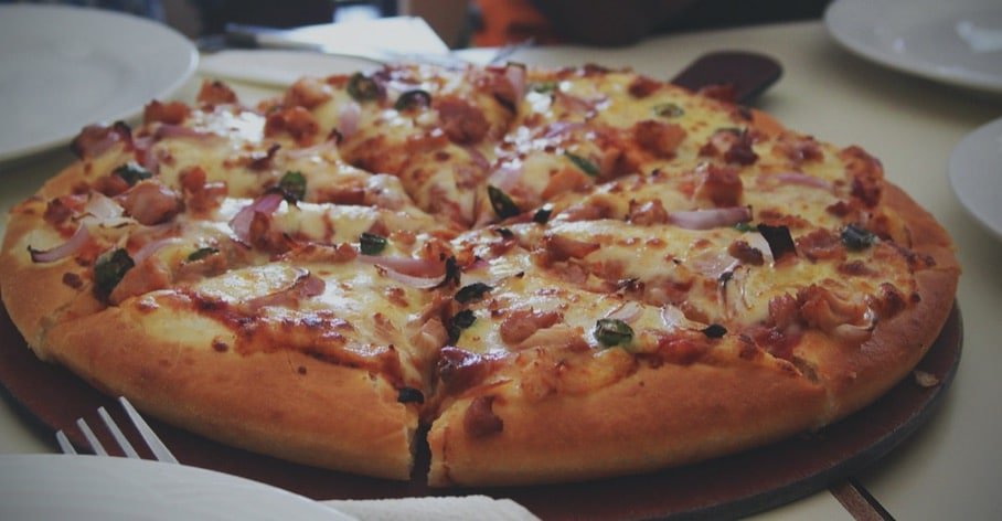 Domino’s Pan Pizza Vs. Dominos Hand-tossed Pizza