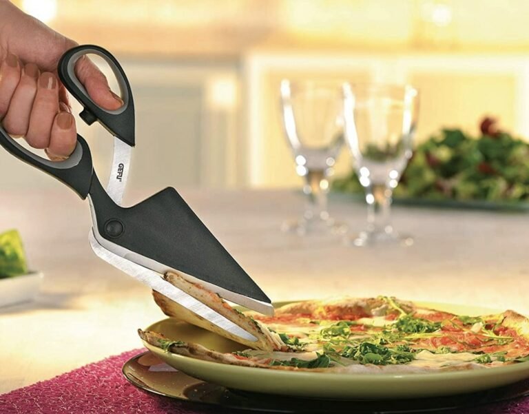 Best Pizza ScissorsUse Pizza Scissors to cut Pizza