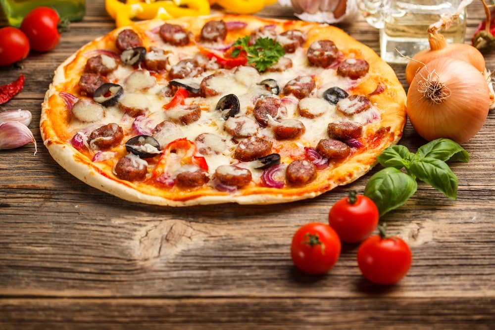Best Sausage For Pizzas- What goes best with Pizza?