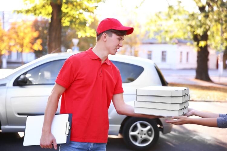 How Much To Tip the Pizza Delivery Guy Too much, too less?