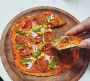 Chicago Tavern Style Pizza Recipe- Thin Crust Pizza!!