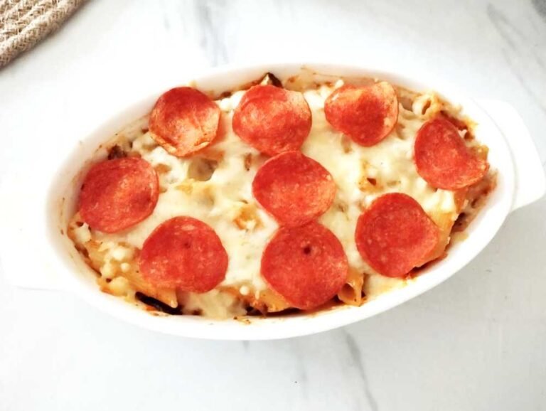 Pizza Pasta Casserole- Easy Dinner Ideas